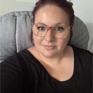 Meet your Posher, Cindy